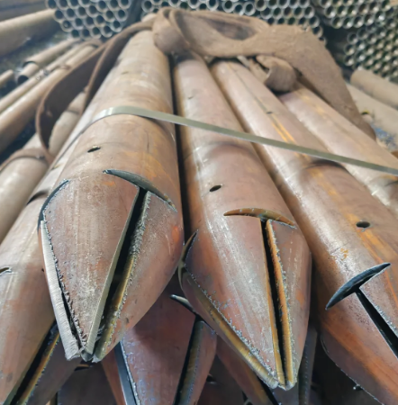 衡水出尖打孔加工无缝注浆钢花管注浆管厂家